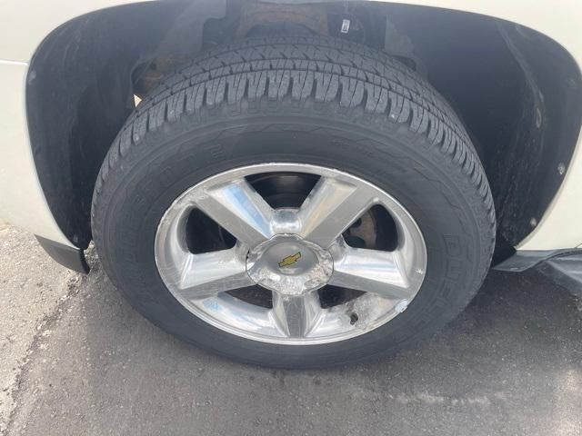 2013 Chevrolet Avalanche Vehicle Photo in GRAND BLANC, MI 48439-8139