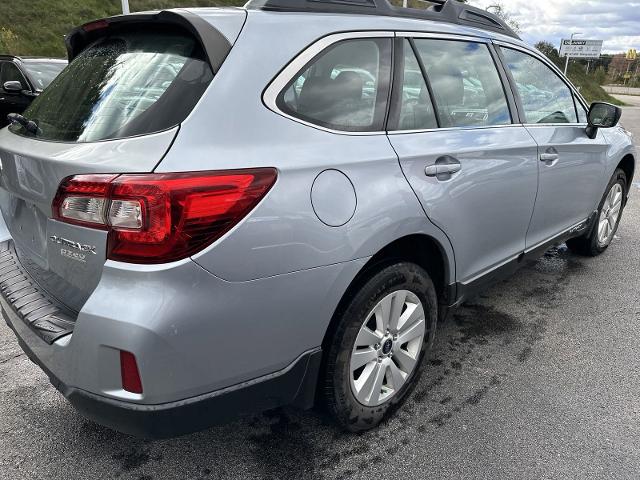 2017 Subaru Outback Vehicle Photo in INDIANA, PA 15701-1897