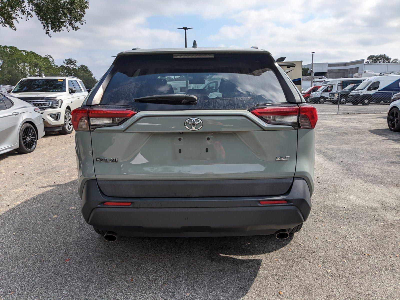 2019 Toyota RAV4 Vehicle Photo in Jacksonville, FL 32244