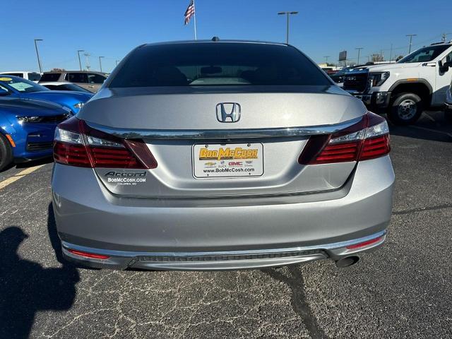 2017 Honda Accord Sedan Vehicle Photo in COLUMBIA, MO 65203-3903