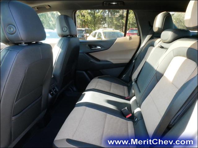 2025 Chevrolet Equinox Vehicle Photo in MAPLEWOOD, MN 55119-4794