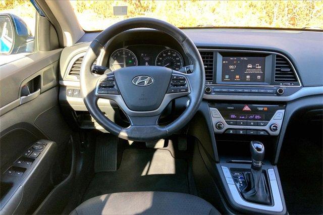 2017 Hyundai ELANTRA Vehicle Photo in KANSAS CITY, MO 64114-4502