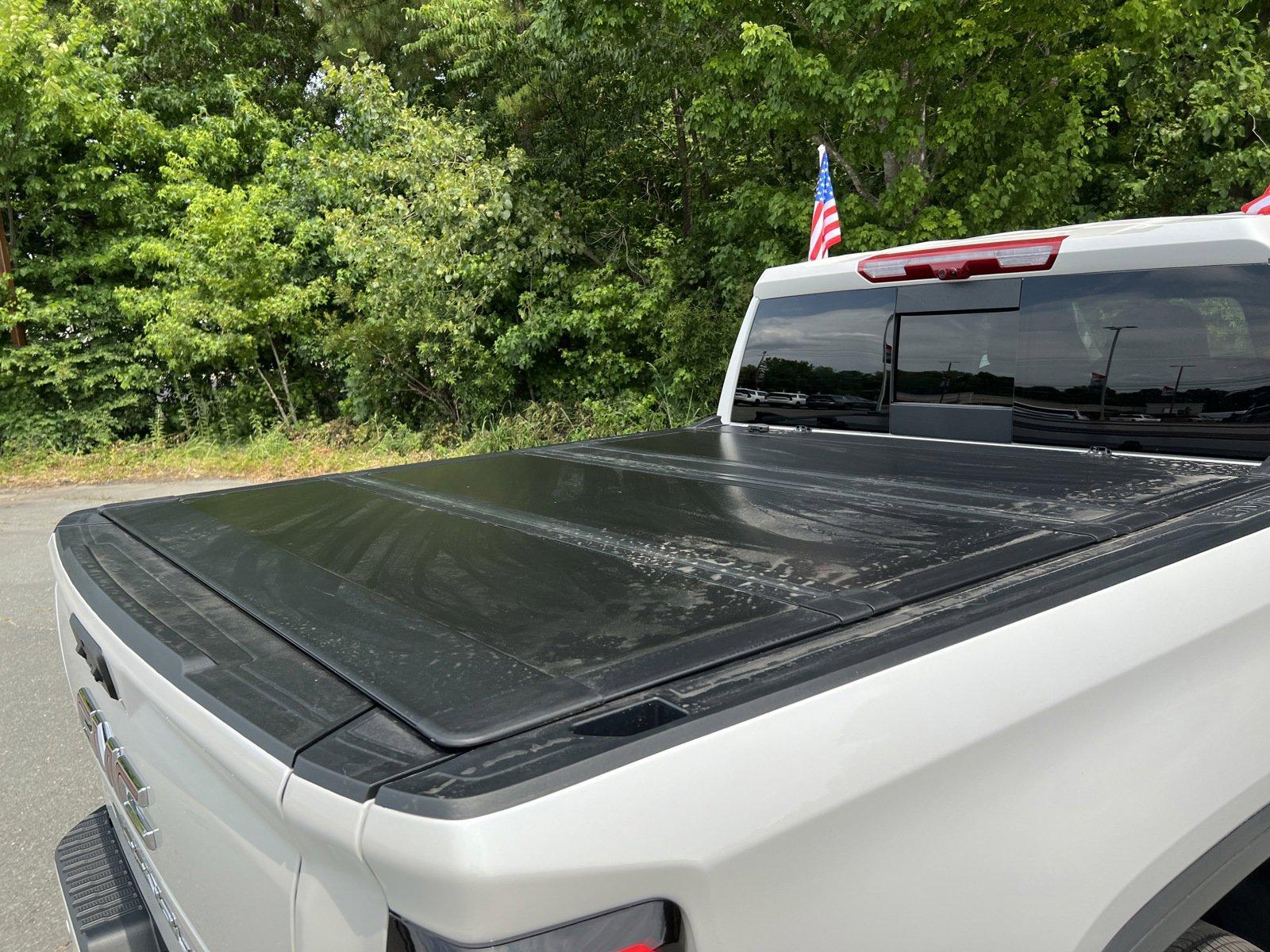 2024 GMC Sierra 1500 Vehicle Photo in MONROE, NC 28110-8431