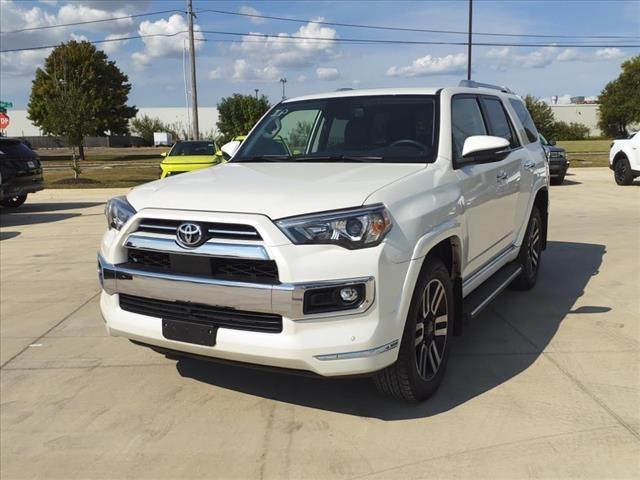 2022 Toyota 4Runner Vehicle Photo in Peoria, IL 61615