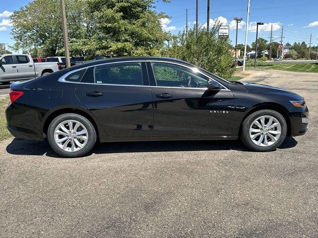 2024 Chevrolet Malibu Vehicle Photo in GREELEY, CO 80634-4125