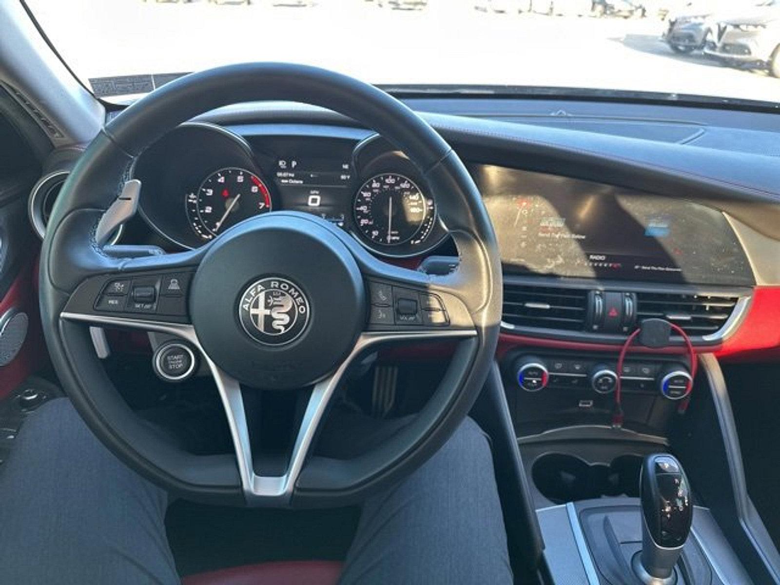 2019 Alfa Romeo Giulia Vehicle Photo in Willow Grove, PA 19090