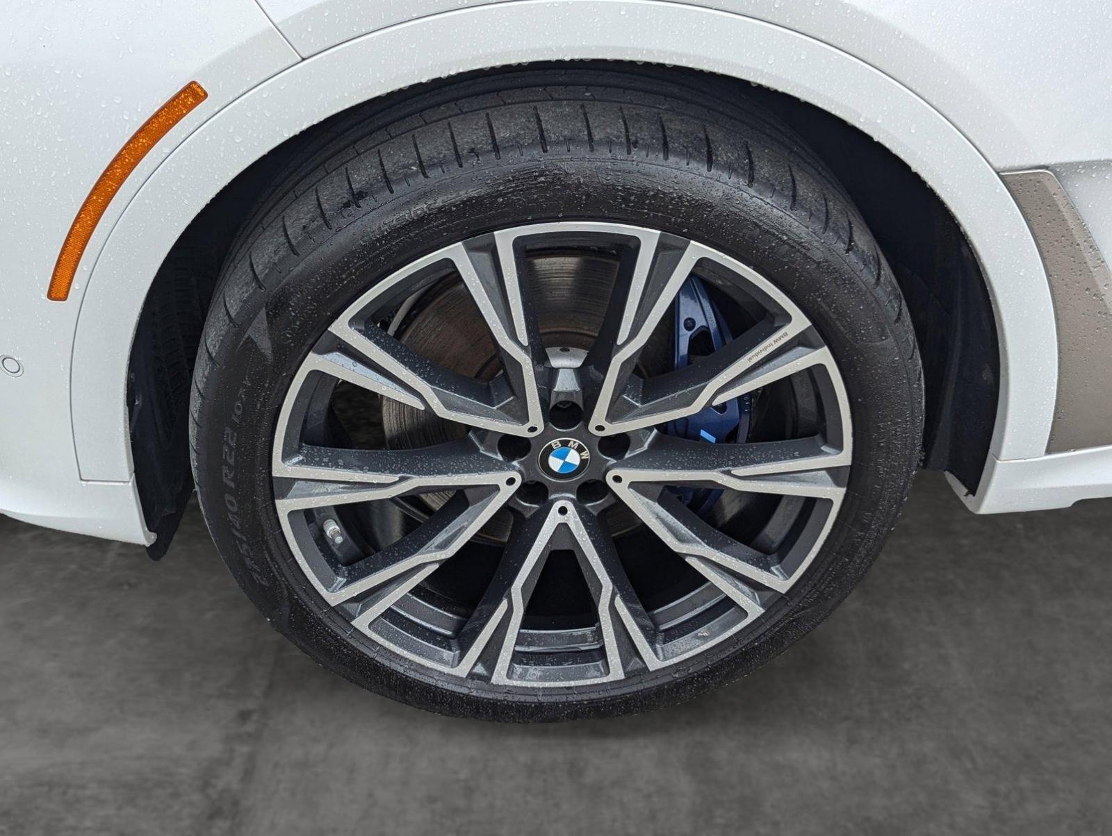 2022 BMW X7 M50i Vehicle Photo in Delray Beach, FL 33444