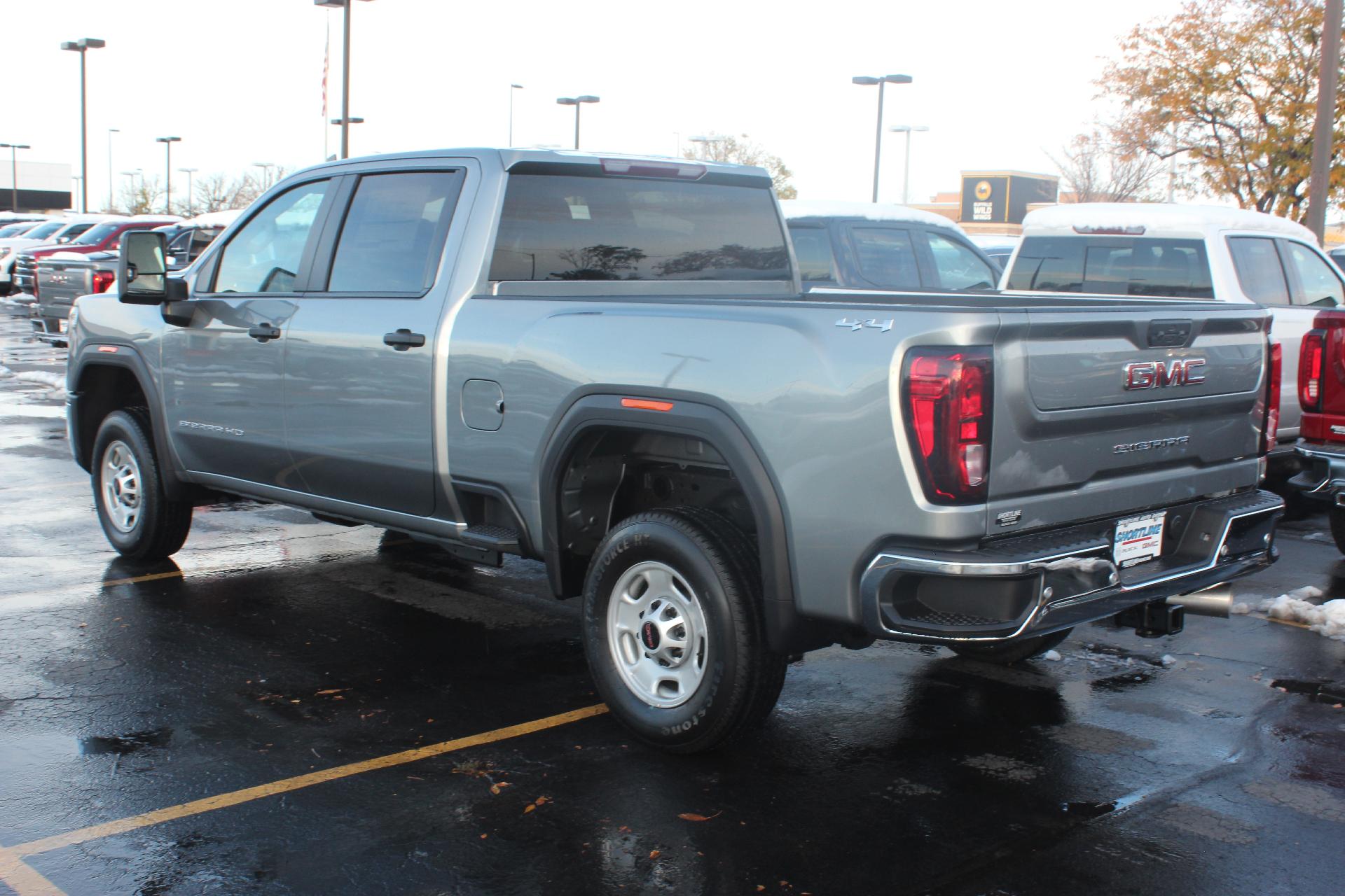 2025 GMC Sierra 2500 HD Vehicle Photo in AURORA, CO 80012-4011