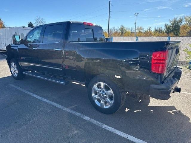 2018 Chevrolet Silverado 2500 HD Vehicle Photo in ENGLEWOOD, CO 80113-6708