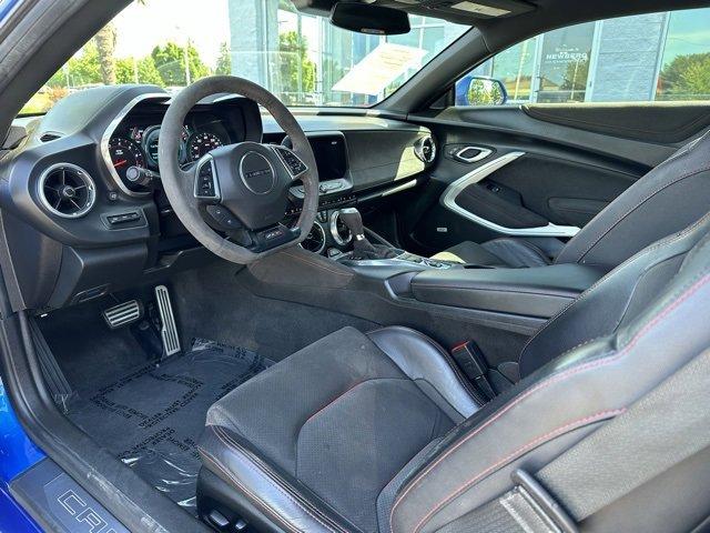 2018 Chevrolet Camaro Vehicle Photo in NEWBERG, OR 97132-1927