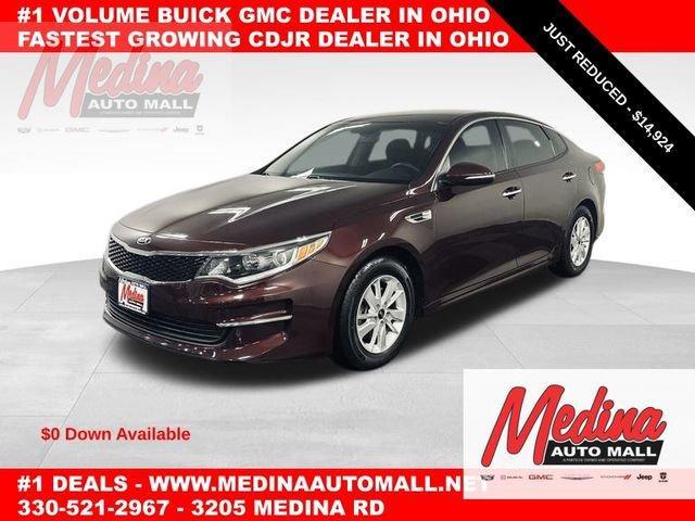 2018 Kia Optima Vehicle Photo in MEDINA, OH 44256-9631