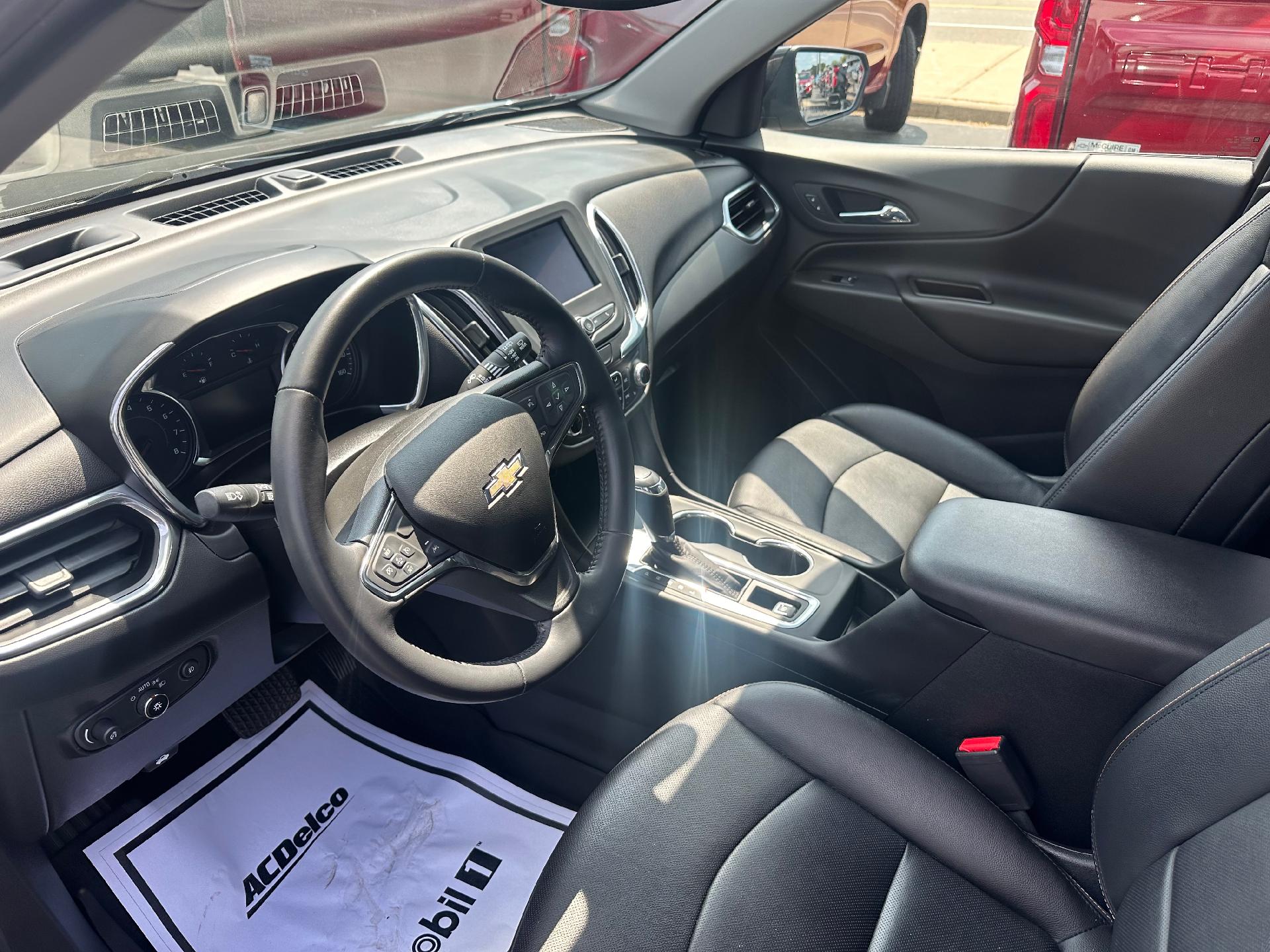 2020 Chevrolet Equinox Vehicle Photo in CLARE, MI 48617-9414