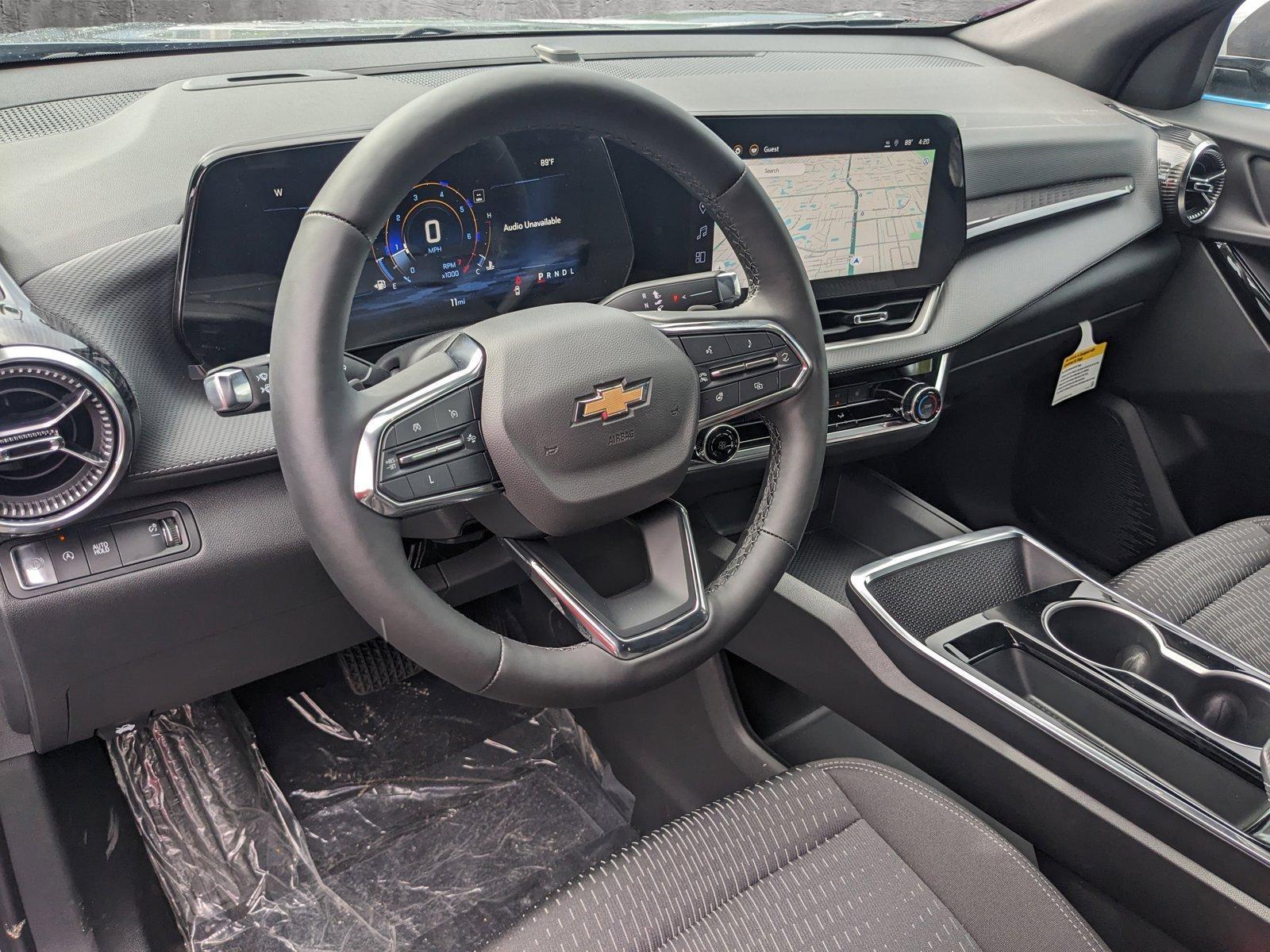 2025 Chevrolet Equinox Vehicle Photo in GREENACRES, FL 33463-3207