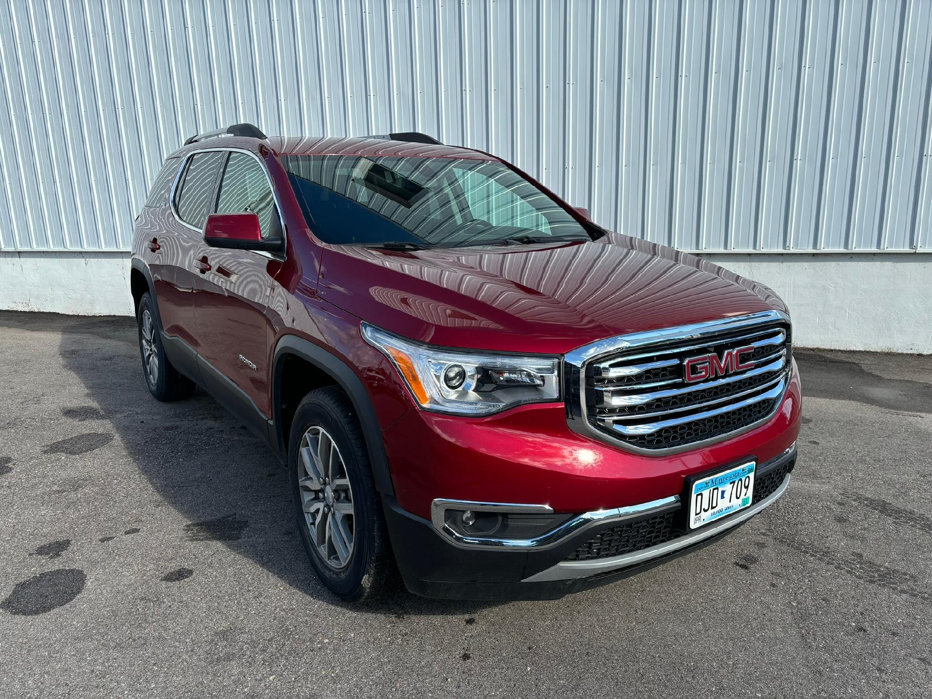 Used 2019 GMC Acadia SLE-2 with VIN 1GKKNSLA5KZ269852 for sale in Red Lake Falls, MN