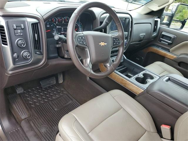 2015 Chevrolet Silverado 2500HD Built After Aug 14 Vehicle Photo in GRAND BLANC, MI 48439-8139