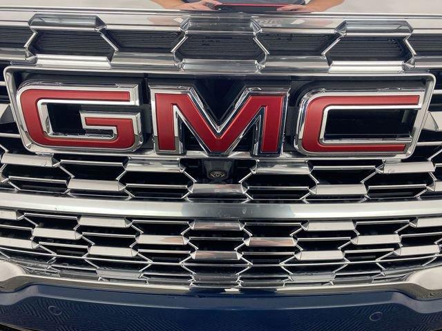 2024 GMC Terrain Vehicle Photo in MEDINA, OH 44256-9631