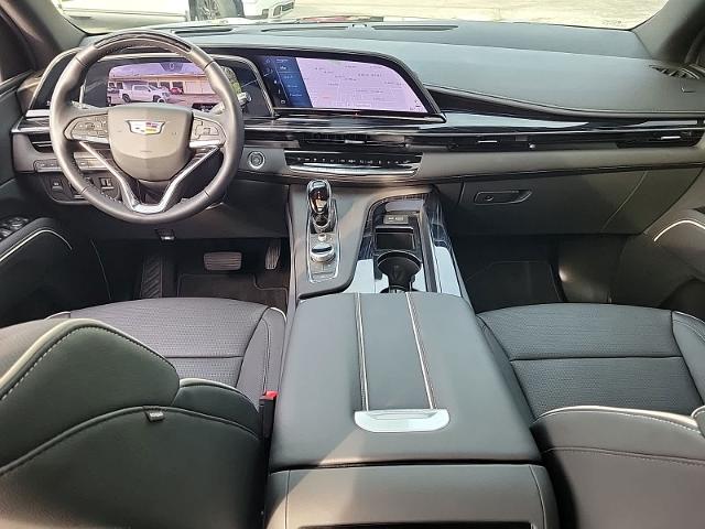 2024 Cadillac Escalade Vehicle Photo in POMPANO BEACH, FL 33064-7091