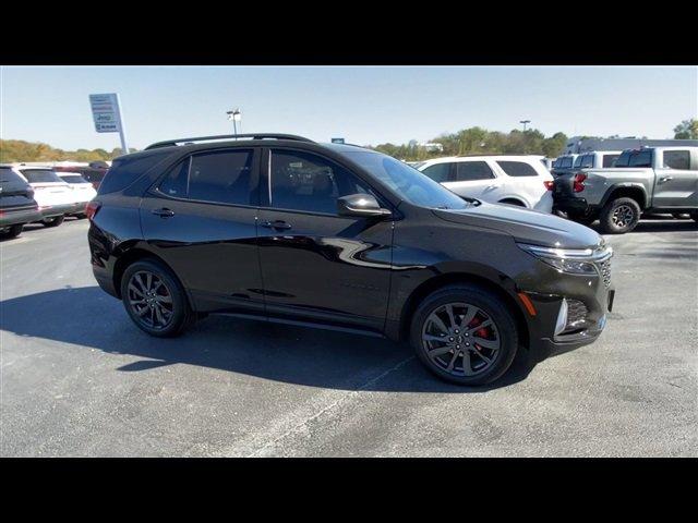 Used 2023 Chevrolet Equinox RS with VIN 3GNAXWEG8PL103079 for sale in Linn, MO