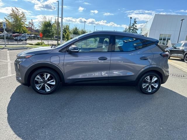 Used 2022 Chevrolet Bolt EUV LT with VIN 1G1FY6S01N4109420 for sale in Bellevue, WA