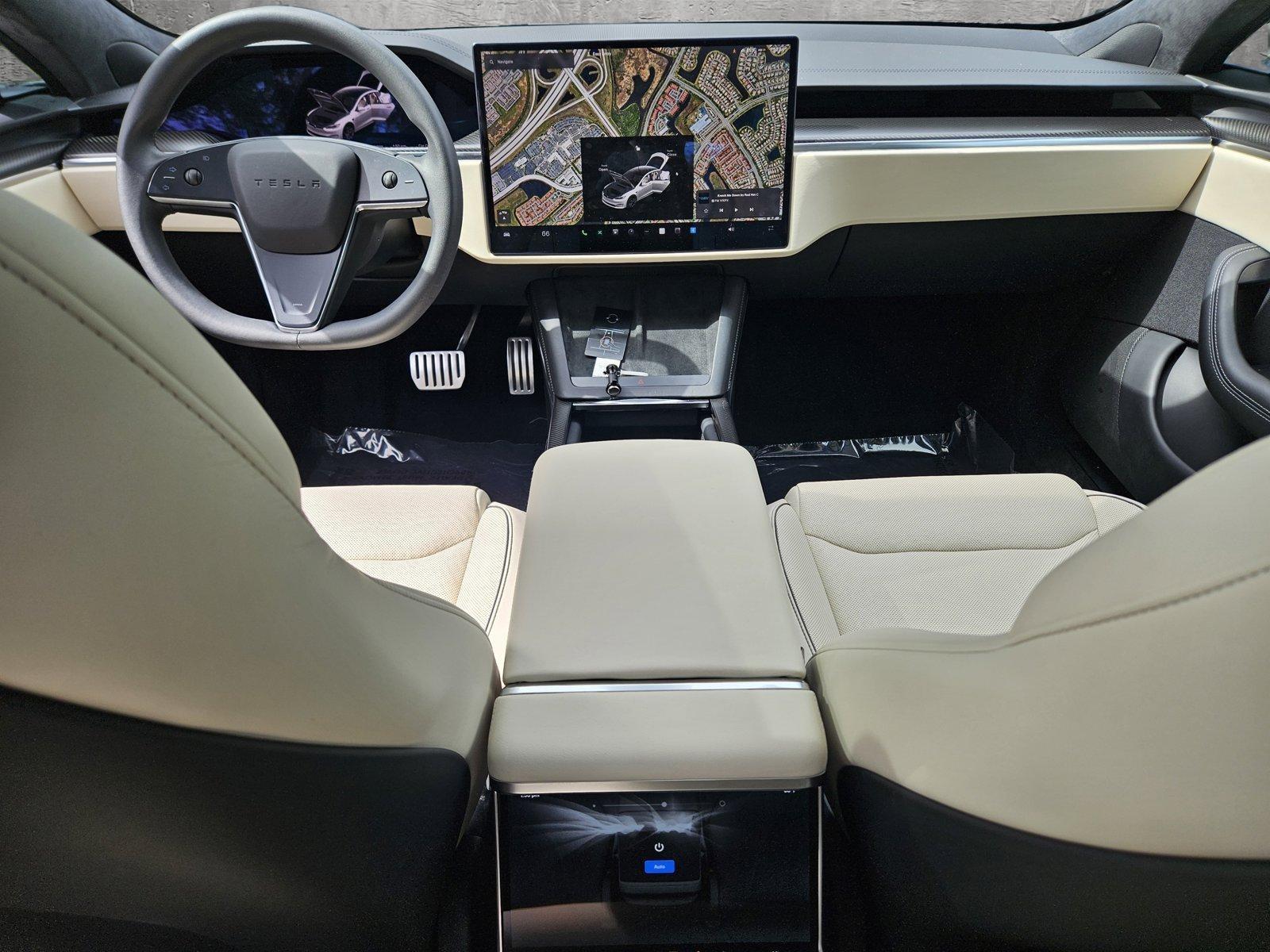 2023 Tesla Model S Vehicle Photo in Pembroke Pines , FL 33027