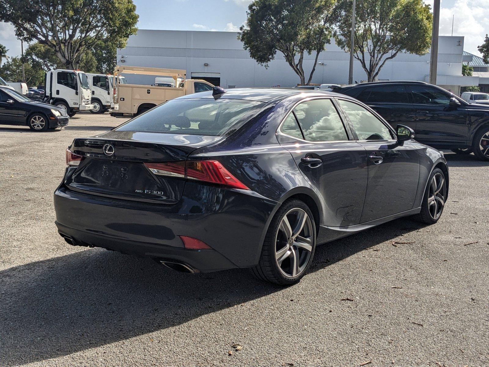 2017 Lexus IS Vehicle Photo in GREENACRES, FL 33463-3207