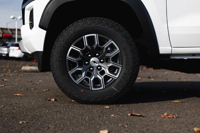 2024 Chevrolet Colorado Vehicle Photo in NEWBERG, OR 97132-1927