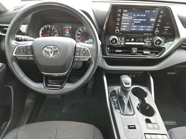 2021 Toyota Highlander Vehicle Photo in WEATHERFORD, TX 76087