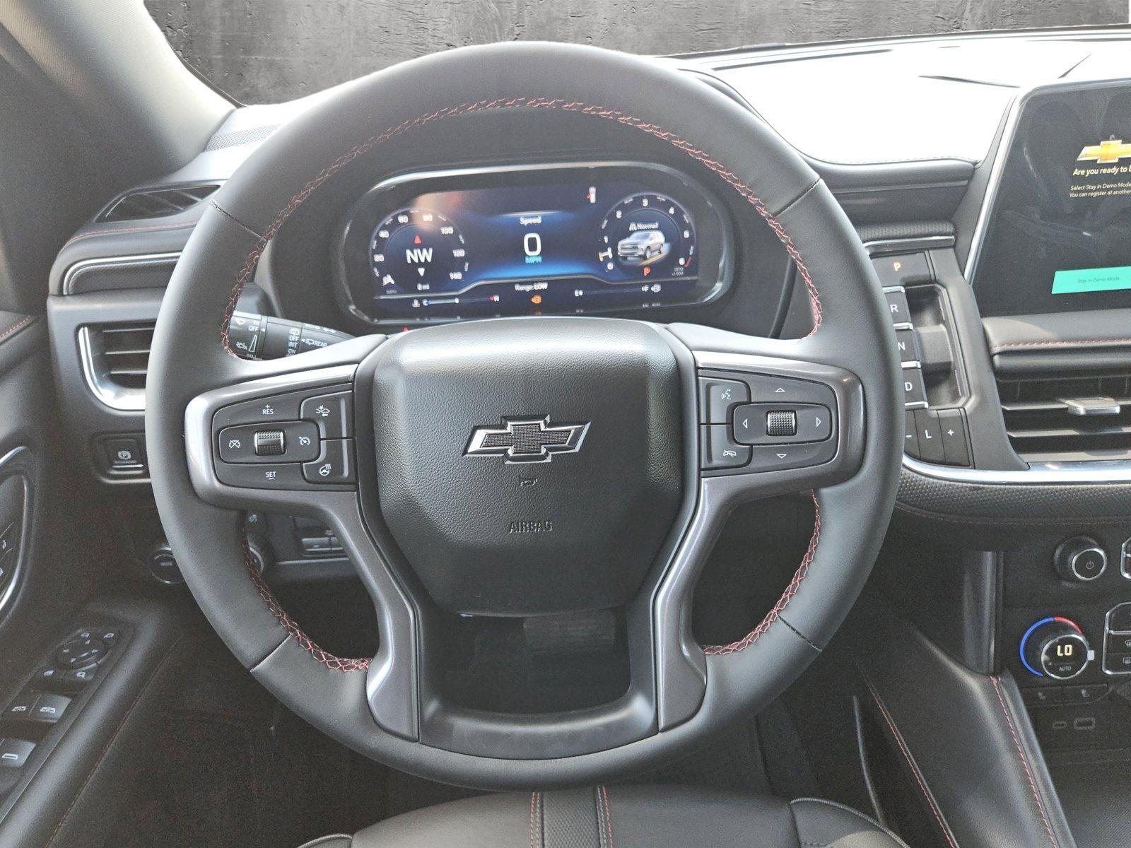 2024 Chevrolet Suburban Vehicle Photo in CORPUS CHRISTI, TX 78416-1100