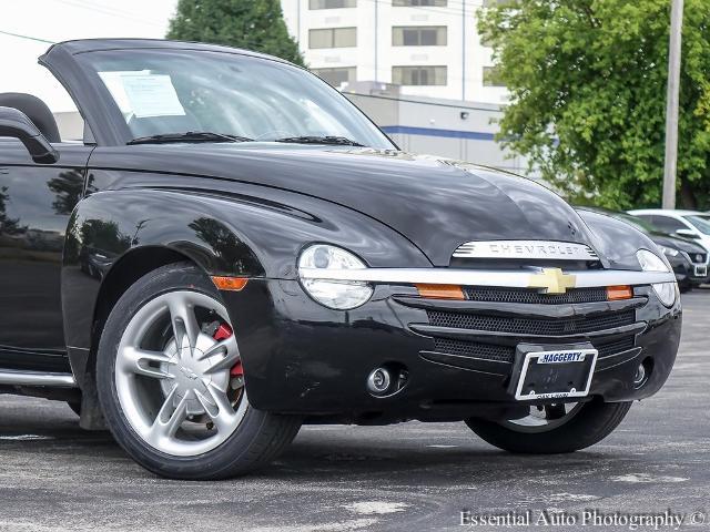 2004 Chevrolet SSR Vehicle Photo in OAK LAWN, IL 60453-2517