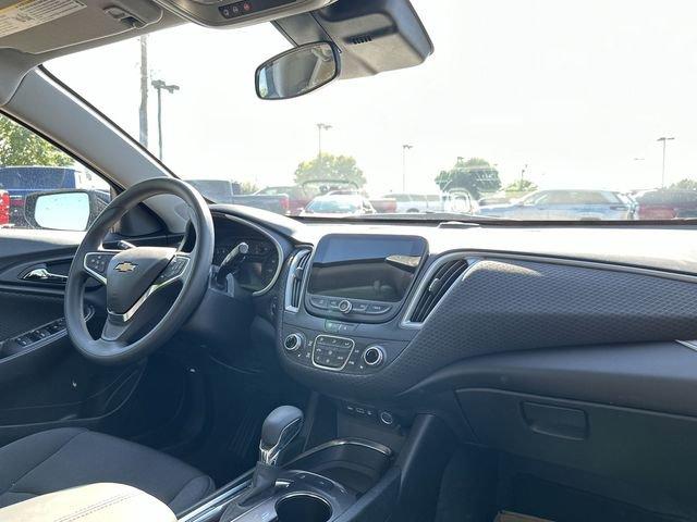 2024 Chevrolet Malibu Vehicle Photo in GREELEY, CO 80634-4125