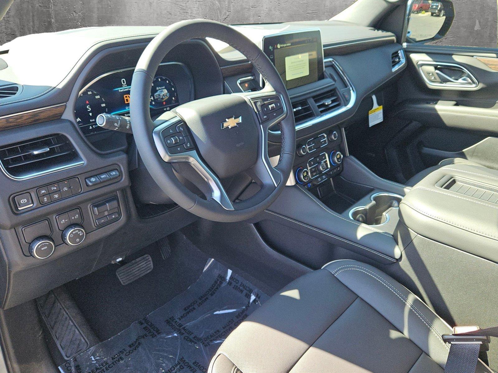 2024 Chevrolet Suburban Vehicle Photo in GILBERT, AZ 85297-0446