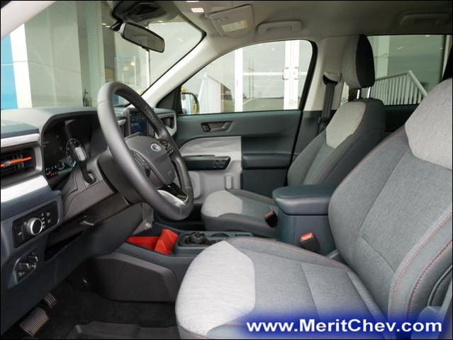 2024 Ford Maverick Vehicle Photo in MAPLEWOOD, MN 55119-4794