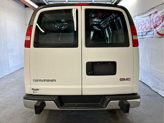 2022 GMC Savana Cargo 2500 Vehicle Photo in RED SPRINGS, NC 28377-1640