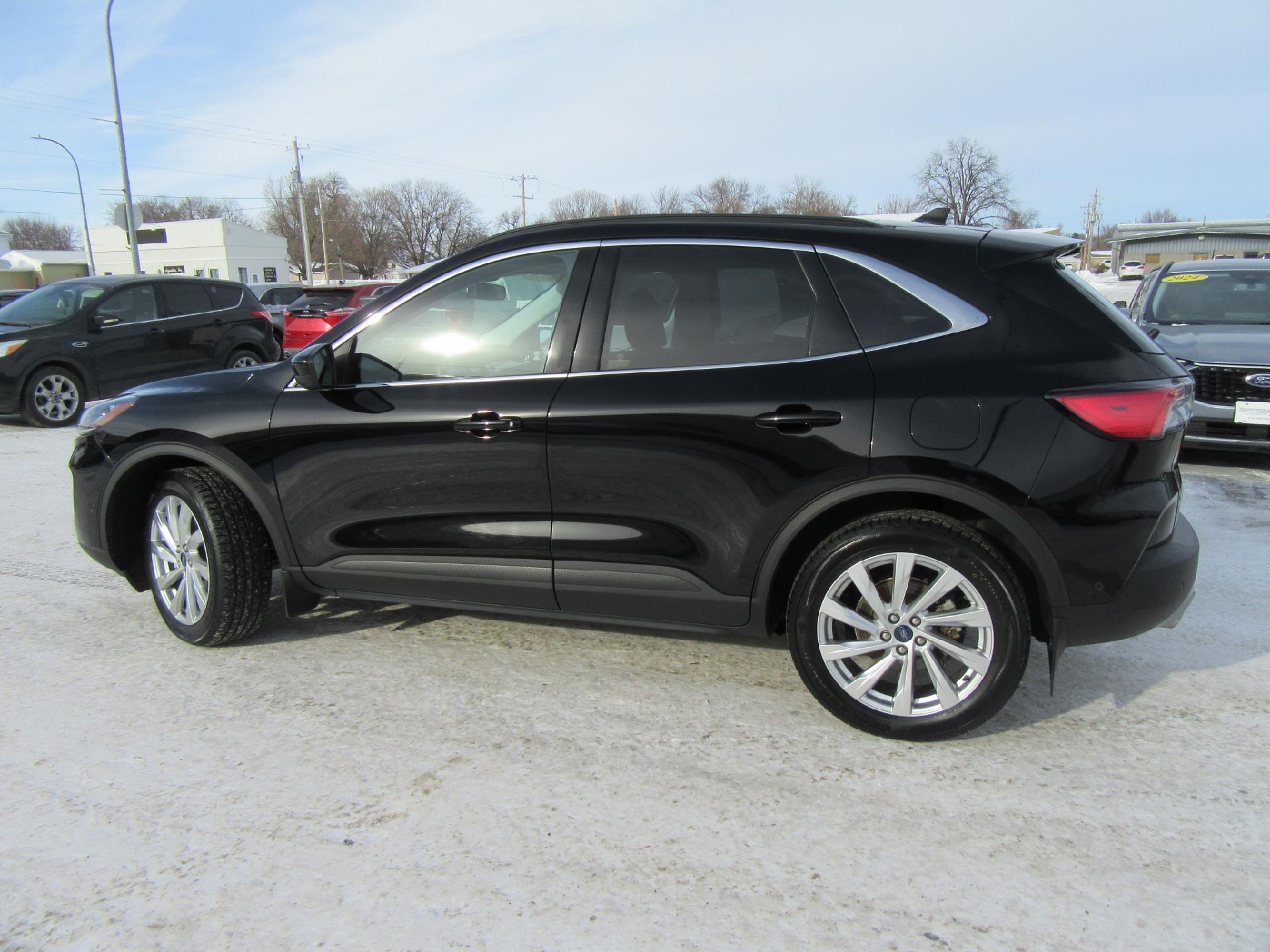 Used 2022 Ford Escape Titanium with VIN 1FMCU9DZ6NUA16293 for sale in Emmetsburg, IA