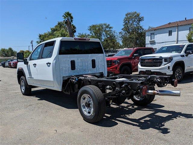 2024 GMC Sierra 2500 HD Vehicle Photo in PASADENA, CA 91107-3803