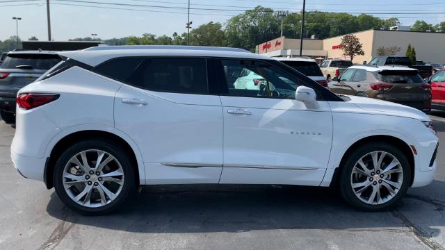 2019 Chevrolet Blazer Vehicle Photo in MOON TOWNSHIP, PA 15108-2571