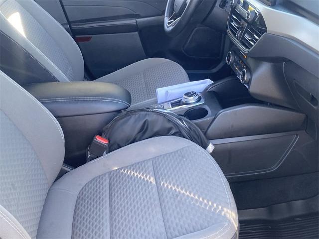 2022 Ford Escape Vehicle Photo in GOODYEAR, AZ 85338-1310