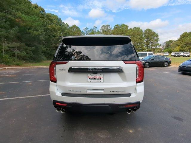 2024 GMC Yukon XL Vehicle Photo in ALBERTVILLE, AL 35950-0246