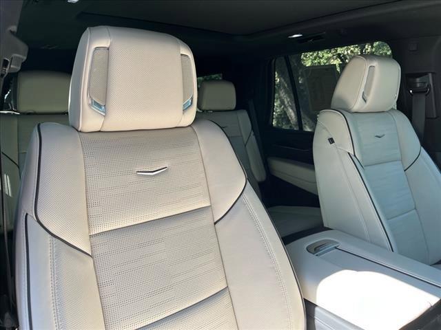 2023 Cadillac Escalade Vehicle Photo in SAN ANTONIO, TX 78230-1001