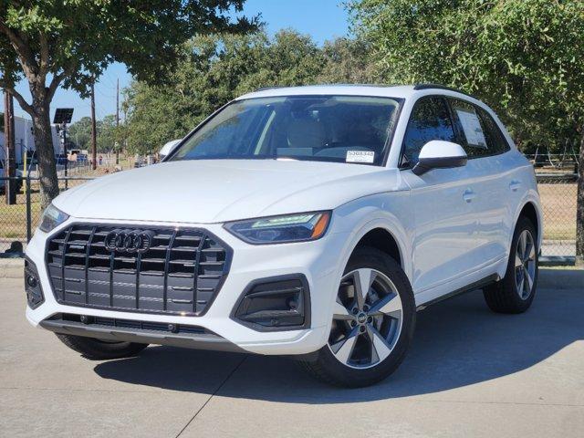 2025 Audi Q5 Vehicle Photo in HOUSTON, TX 77090