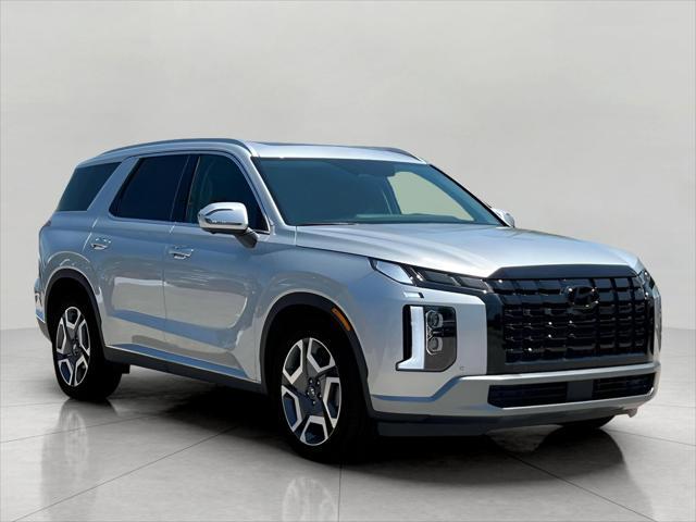 2024 Hyundai PALISADE Vehicle Photo in Green Bay, WI 54304