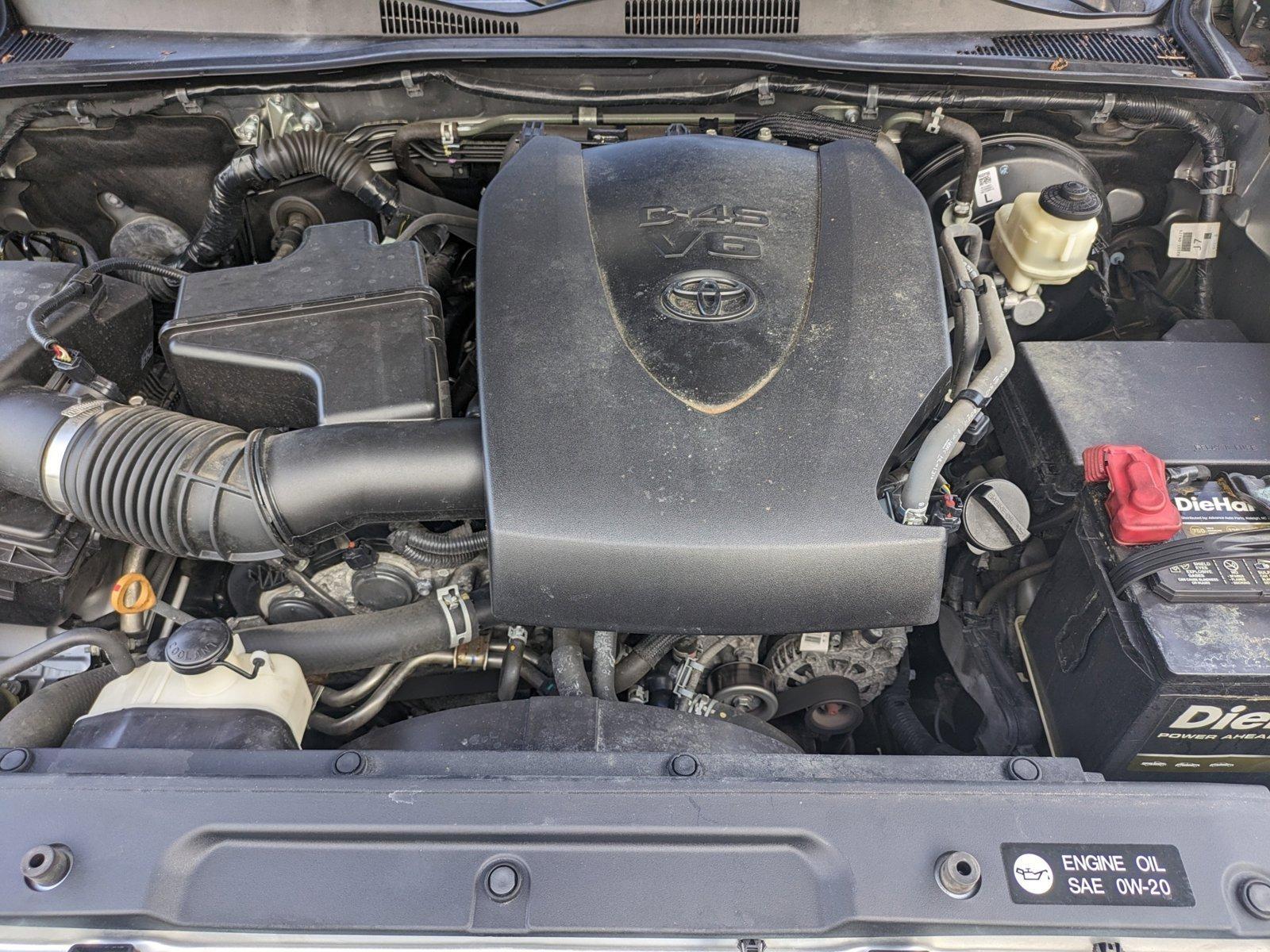 2018 Toyota Tacoma Vehicle Photo in Bradenton, FL 34207