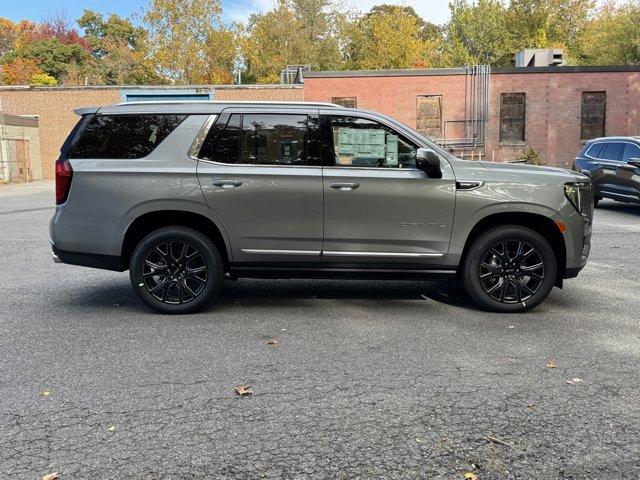 2024 GMC Yukon Vehicle Photo in LEOMINSTER, MA 01453-2952