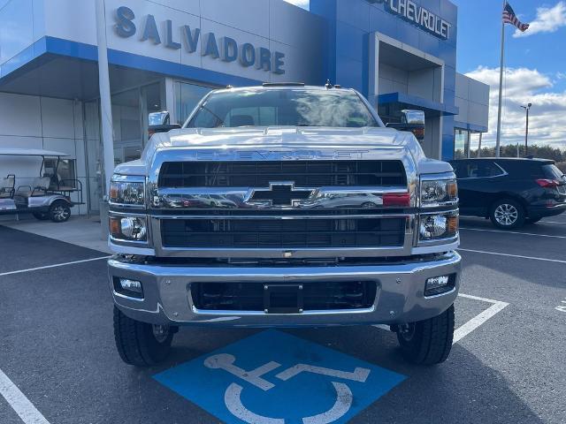 2024 Chevrolet Silverado Chassis Cab Vehicle Photo in GARDNER, MA 01440-3110