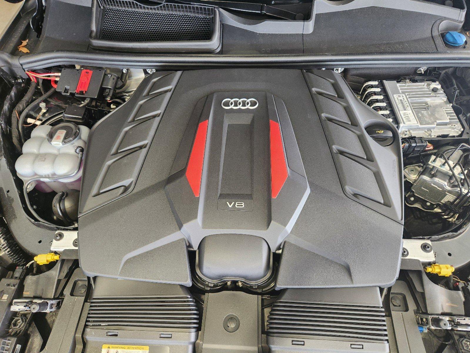 2025 Audi SQ7 Vehicle Photo in SUGAR LAND, TX 77478