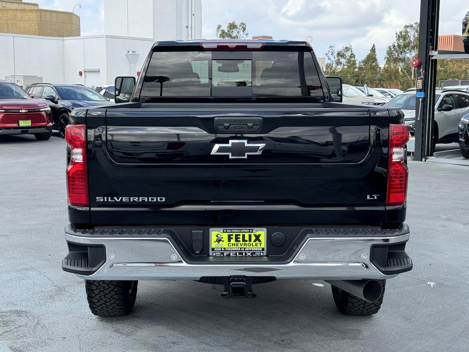 2025 Chevrolet Silverado 2500 HD Vehicle Photo in LOS ANGELES, CA 90007-3794