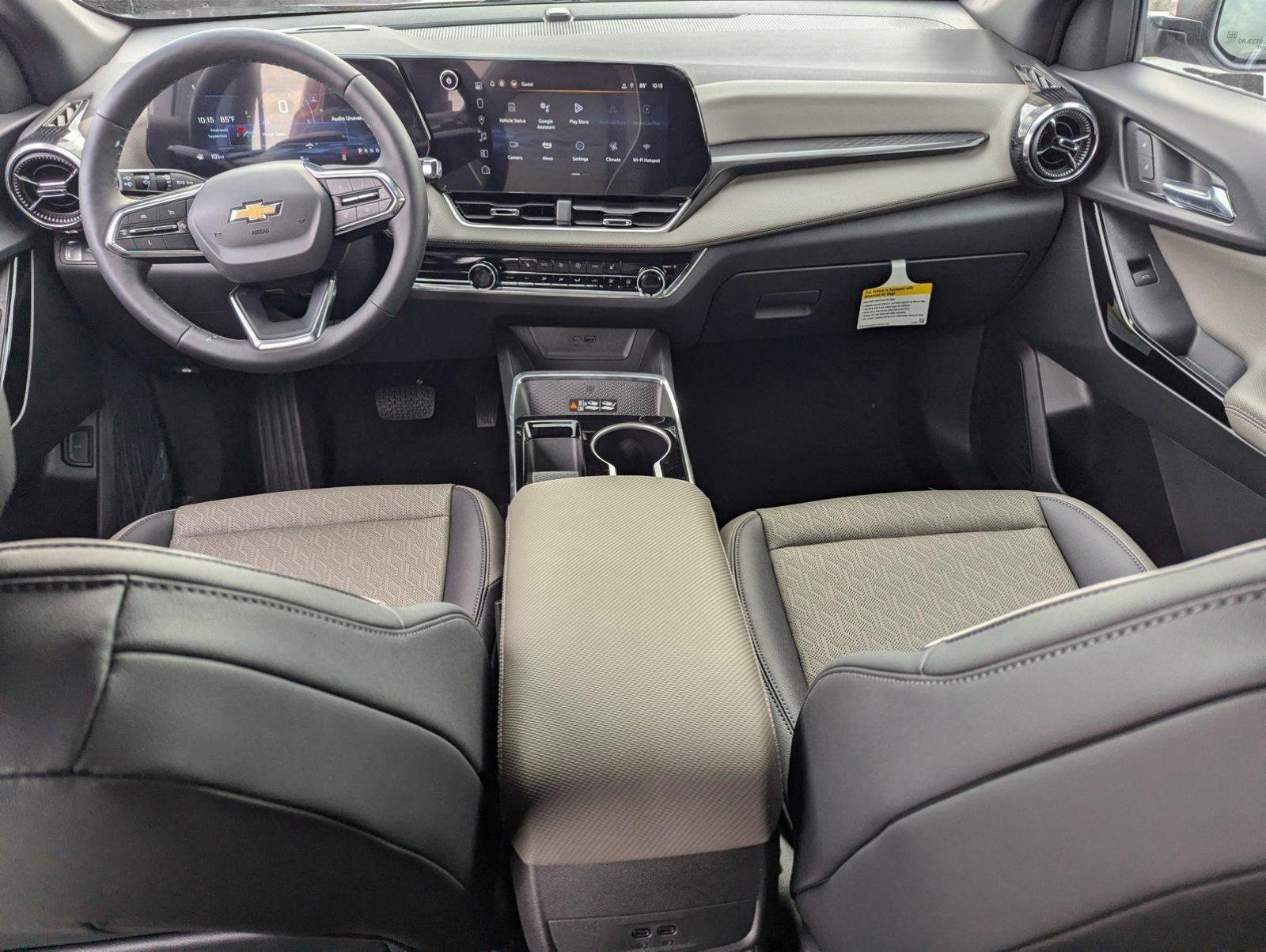 2025 Chevrolet Equinox Vehicle Photo in PEMBROKE PINES, FL 33024-6534