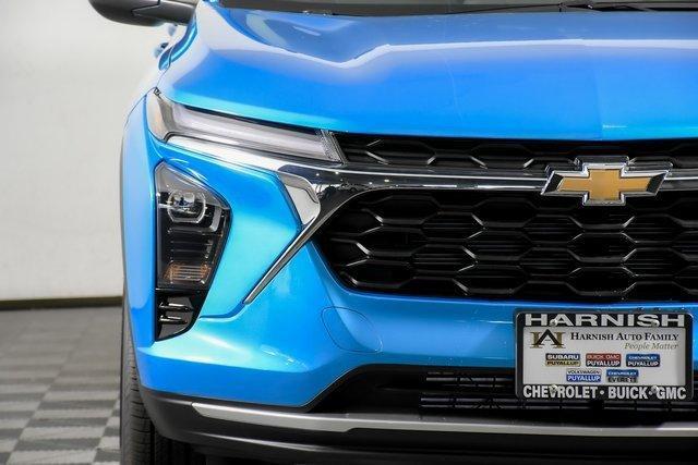 2025 Chevrolet Trax Vehicle Photo in PUYALLUP, WA 98371-4149