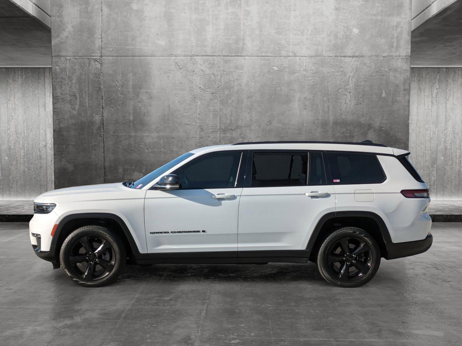 2022 Jeep Grand Cherokee L Vehicle Photo in Rockville, MD 20852