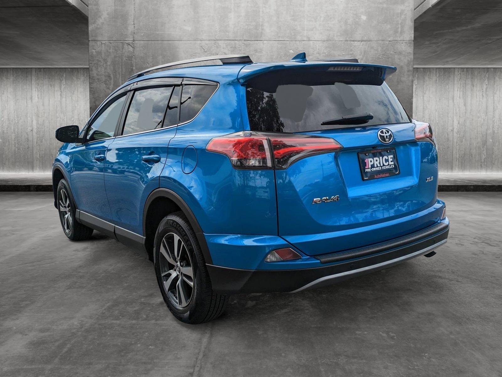 2018 Toyota RAV4 Vehicle Photo in Jacksonville, FL 32244